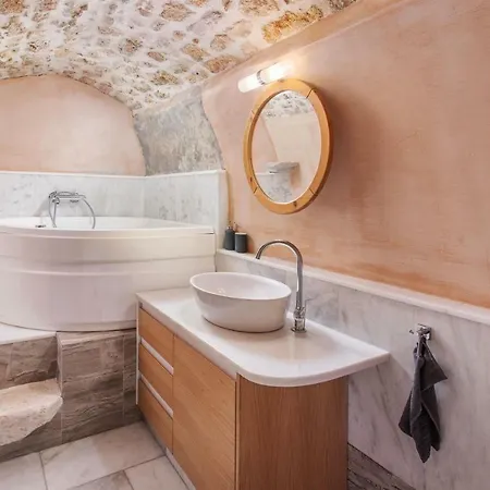Casa Rodanthi - Luxury Castle Monemvasía