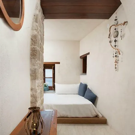 Casa Rodanthi - Luxury Castle Villa Monemvasia