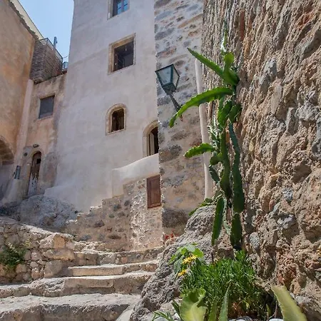 Casa Rodanthi - Luxury Castle